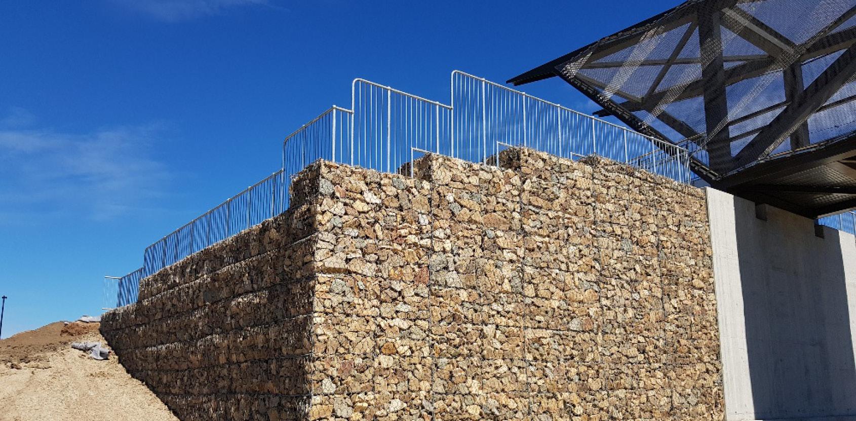 Reinforced Earth Retaining Wall | Maccaferri Gabion Terramesh ...