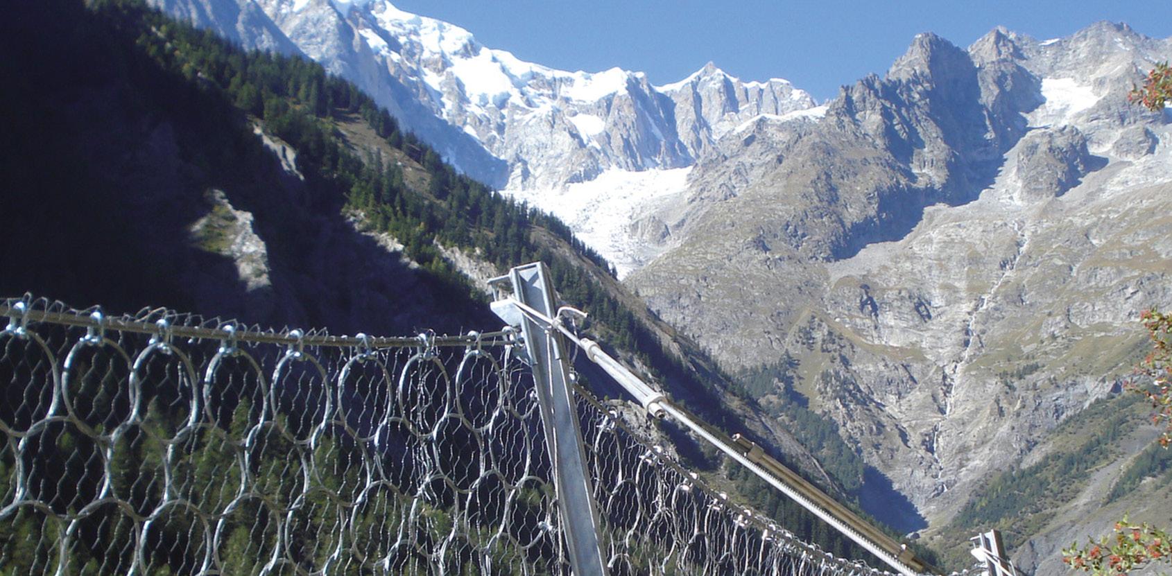 Maccaferri Debris Flow Fence body image